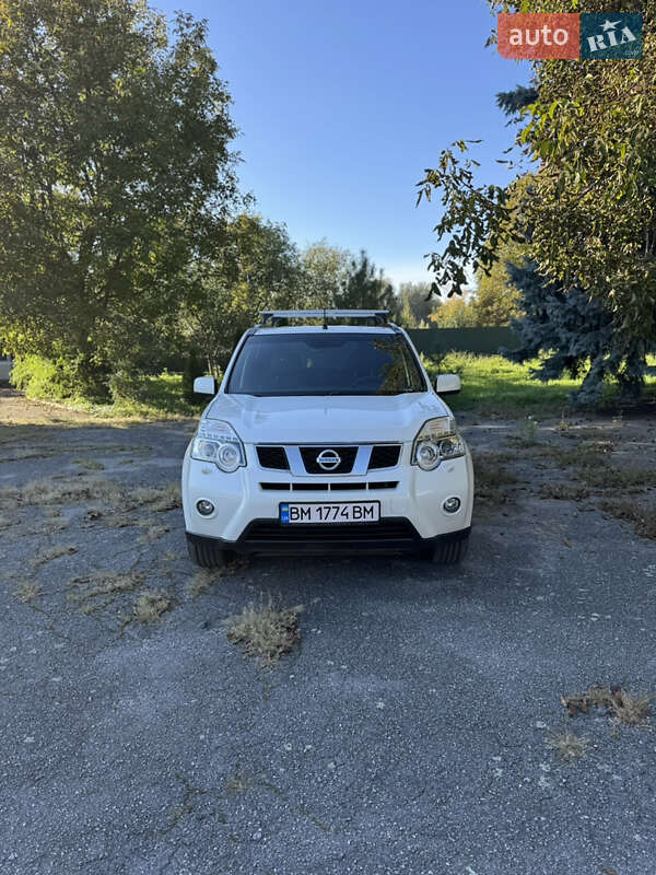 Nissan X-Trail 2012