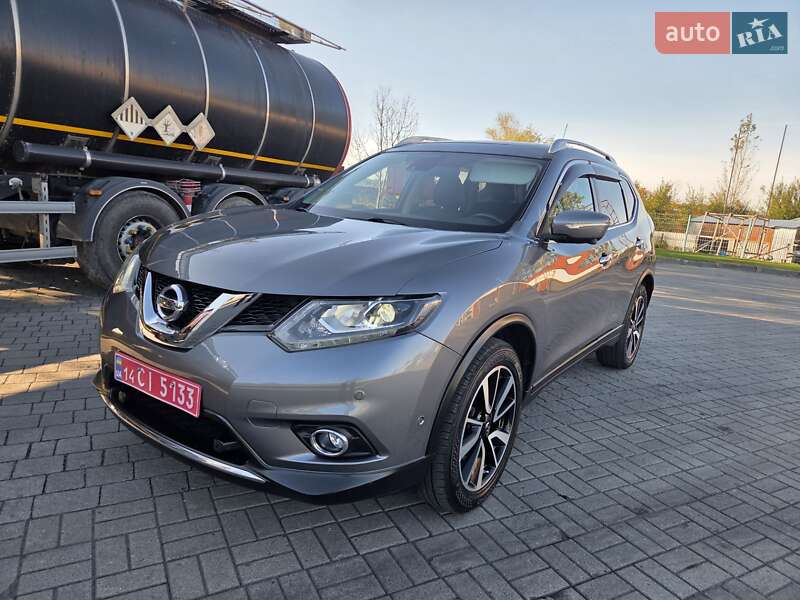 Nissan X-Trail 2015