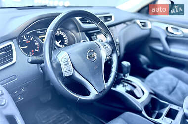 Внедорожник / Кроссовер Nissan X-Trail 2015 в 