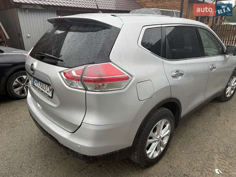 Позашляховик / Кросовер Nissan X-Trail 2016 в Радомишлі