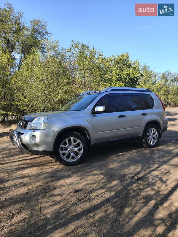 Внедорожник / Кроссовер Nissan X-Trail 2009 в Кривом Роге