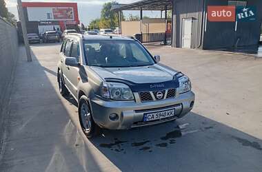 Внедорожник / Кроссовер Nissan X-Trail 2002 в 