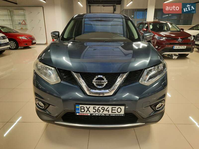 Позашляховик / Кросовер Nissan X-Trail 2014 в Хмельницькому
