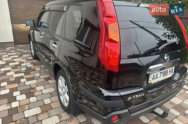 Внедорожник / Кроссовер Nissan X-Trail 2007 в 