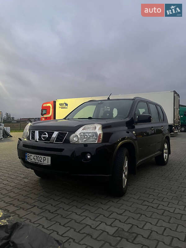 Внедорожник / Кроссовер Nissan X-Trail 2007 в 
