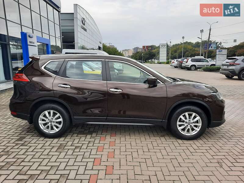Внедорожник / Кроссовер Nissan X-Trail 2018 в Хмельницком