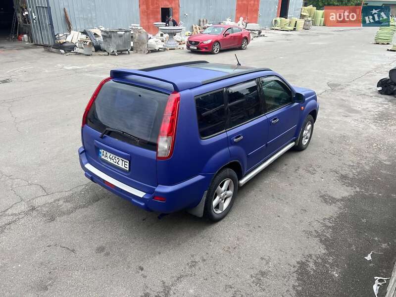 Внедорожник / Кроссовер Nissan X-Trail 2002 в Харькове