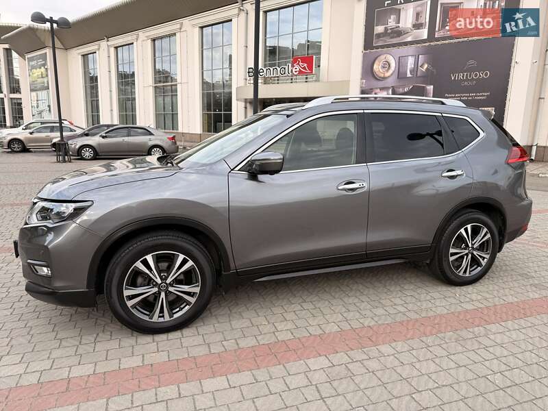 Позашляховик / Кросовер Nissan X-Trail 2018 в Дніпрі фото 3 Позашляховик / Кросовер Nissan X-Trail 2018 в Дніпрі