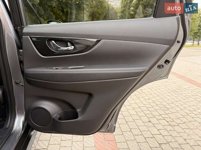 Позашляховик / Кросовер Nissan X-Trail 2018 в Дніпрі фото 30 Позашляховик / Кросовер Nissan X-Trail 2018 в Дніпрі