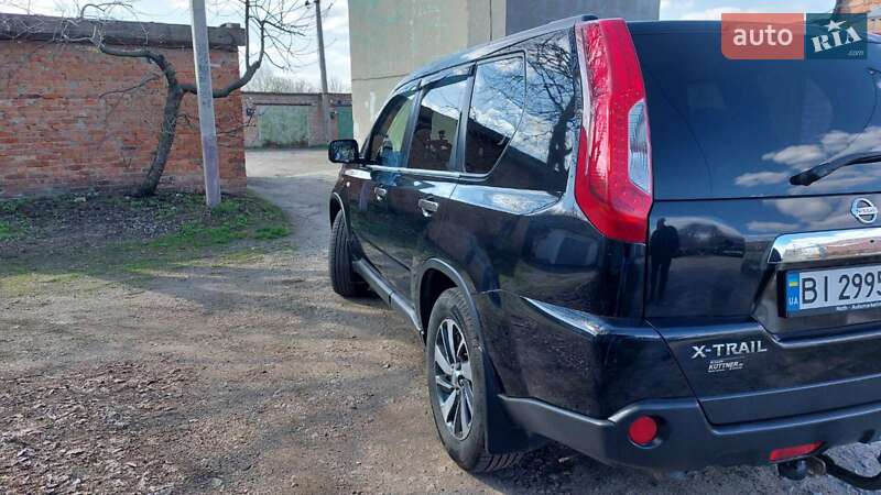 Позашляховик / Кросовер Nissan X-Trail 2013 в Полтаві