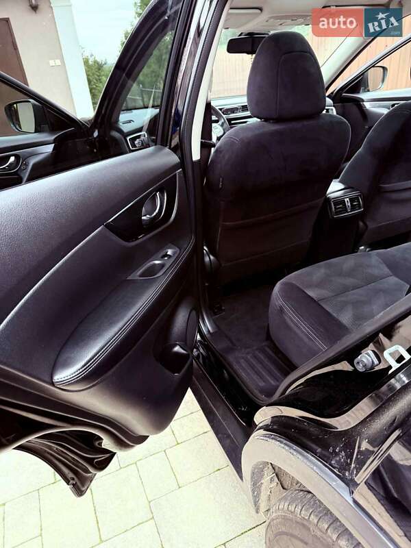 Внедорожник / Кроссовер Nissan X-Trail 2014 в Дрогобыче фото 22 Внедорожник / Кроссовер Nissan X-Trail 2014 в Дрогобыче