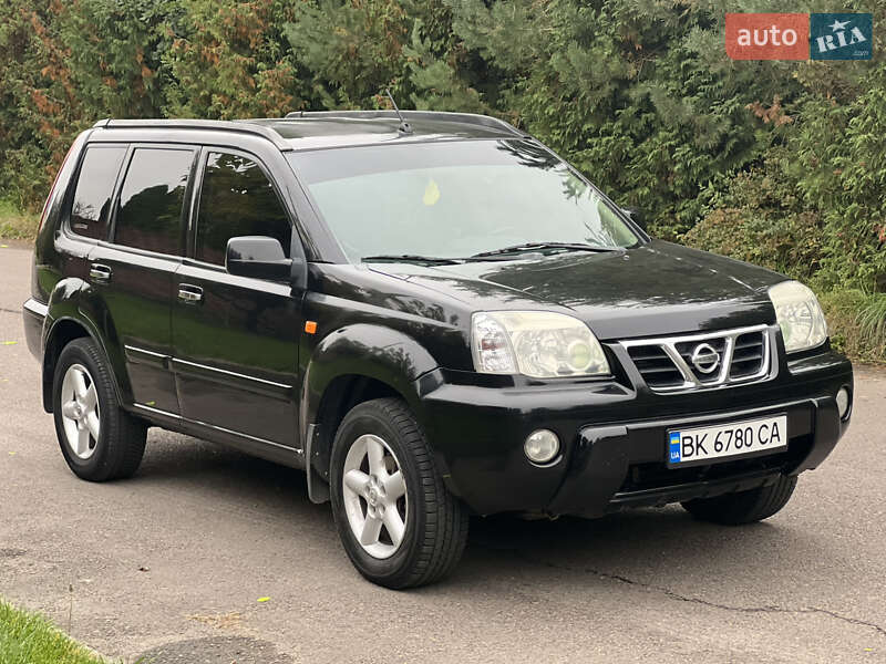 Позашляховик / Кросовер Nissan X-Trail 2002 в Рівному фото 3 Позашляховик / Кросовер Nissan X-Trail 2002 в Рівному