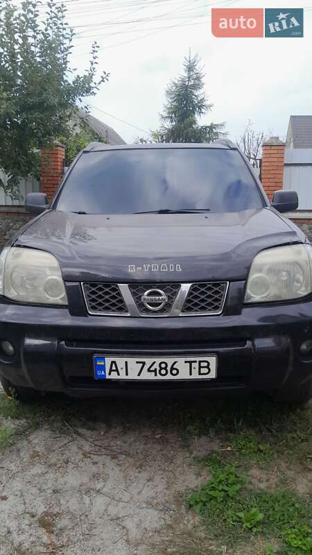Внедорожник / Кроссовер Nissan X-Trail 2006 в 