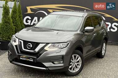 Внедорожник / Кроссовер Nissan X-Trail 2019 в 