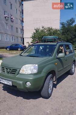 Позашляховик / Кросовер Nissan X-Trail 2001 в Чернігові