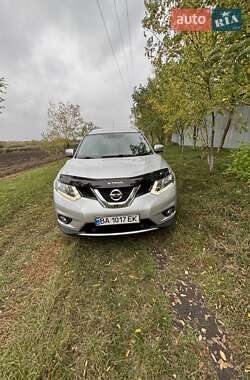 Внедорожник / Кроссовер Nissan X-Trail 2015 в Кропивницком