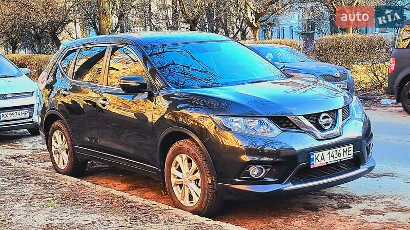 Внедорожник / Кроссовер Nissan X-Trail 2017 в Киеве
