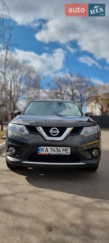 Внедорожник / Кроссовер Nissan X-Trail 2017 в Киеве