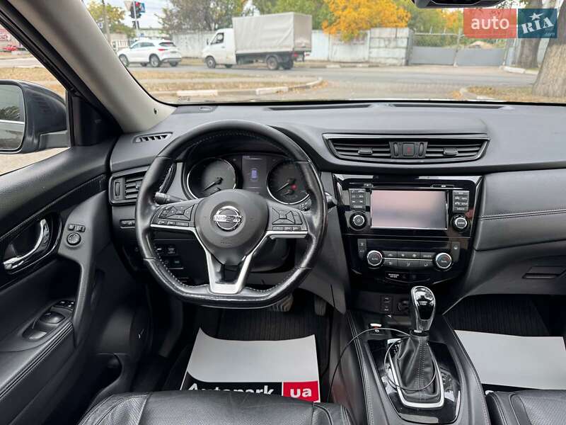 Внедорожник / Кроссовер Nissan X-Trail 2018 в Запорожье фото 16 Внедорожник / Кроссовер Nissan X-Trail 2018 в Запорожье