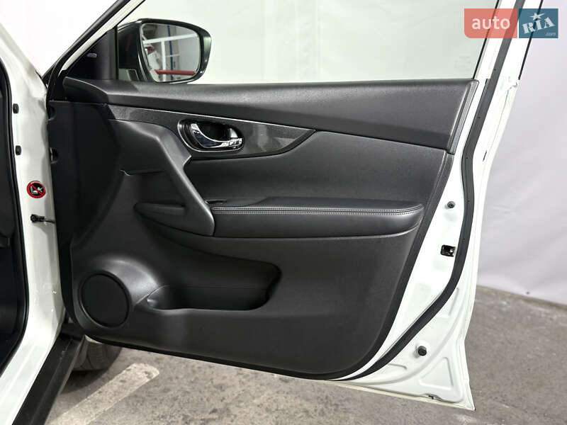 Позашляховик / Кросовер Nissan X-Trail 2016 в Одесі фото 22 Позашляховик / Кросовер Nissan X-Trail 2016 в Одесі