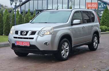 Внедорожник / Кроссовер Nissan X-Trail 2012 в Стрые