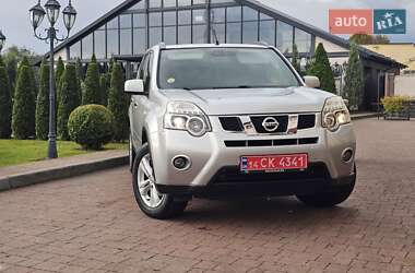 Внедорожник / Кроссовер Nissan X-Trail 2012 в 