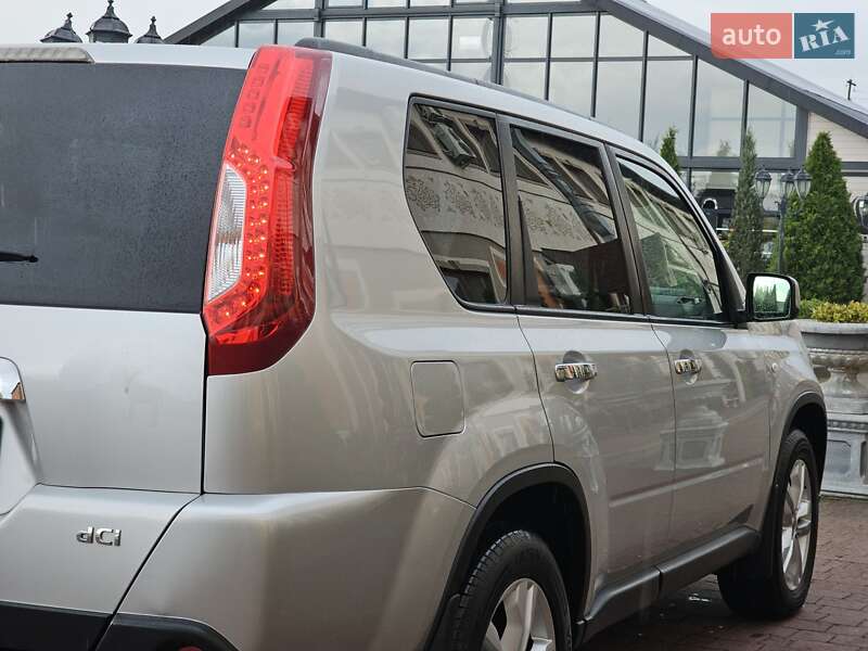 Внедорожник / Кроссовер Nissan X-Trail 2012 в Стрые