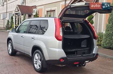 Внедорожник / Кроссовер Nissan X-Trail 2012 в 