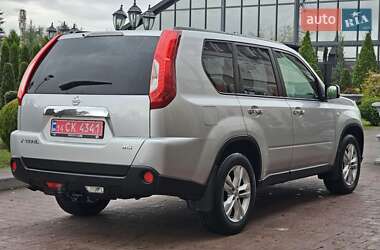 Внедорожник / Кроссовер Nissan X-Trail 2012 в 