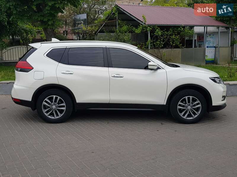 Внедорожник / Кроссовер Nissan X-Trail 2019 в Кропивницком