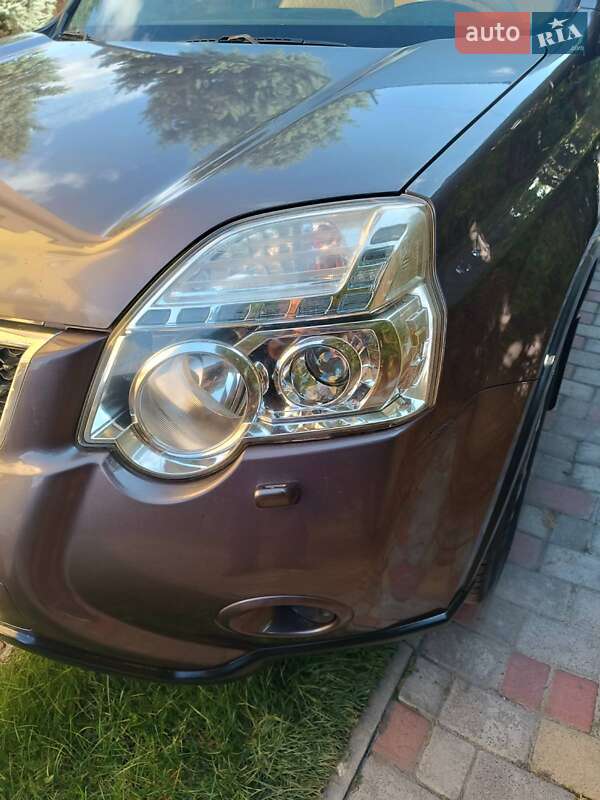 Внедорожник / Кроссовер Nissan X-Trail 2011 в Шептицькому