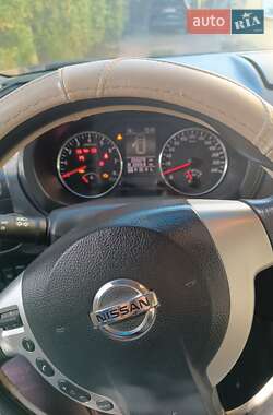 Внедорожник / Кроссовер Nissan X-Trail 2011 в 