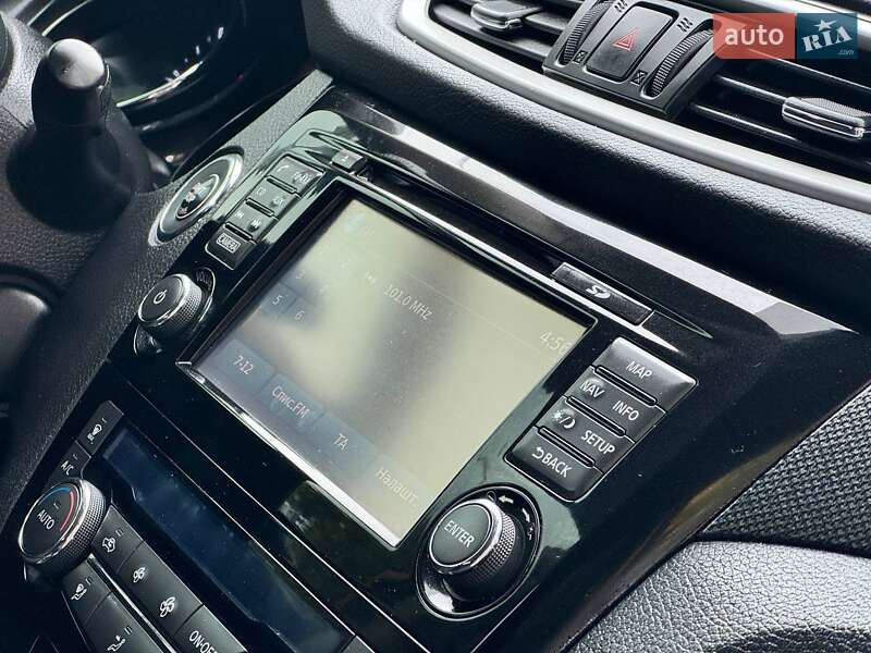 Внедорожник / Кроссовер Nissan X-Trail 2015 в Ахтырке