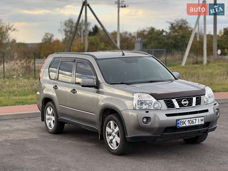 Внедорожник / Кроссовер Nissan X-Trail 2008 в Гоще