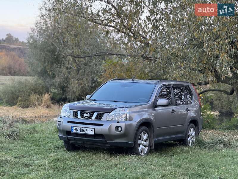 Внедорожник / Кроссовер Nissan X-Trail 2008 в Гоще