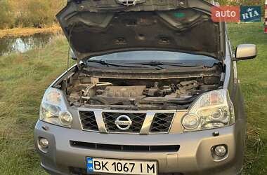 Внедорожник / Кроссовер Nissan X-Trail 2008 в 