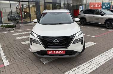 Внедорожник / Кроссовер Nissan X-Trail 2023 в 