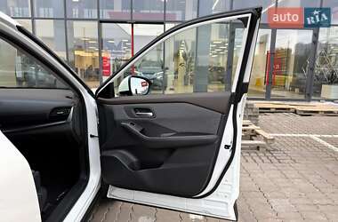 Внедорожник / Кроссовер Nissan X-Trail 2023 в 