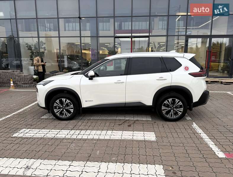 Внедорожник / Кроссовер Nissan X-Trail 2023 в Киеве