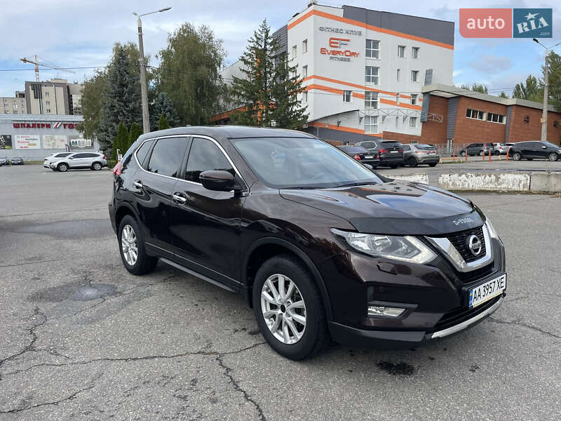 Внедорожник / Кроссовер Nissan X-Trail 2018 в Киеве