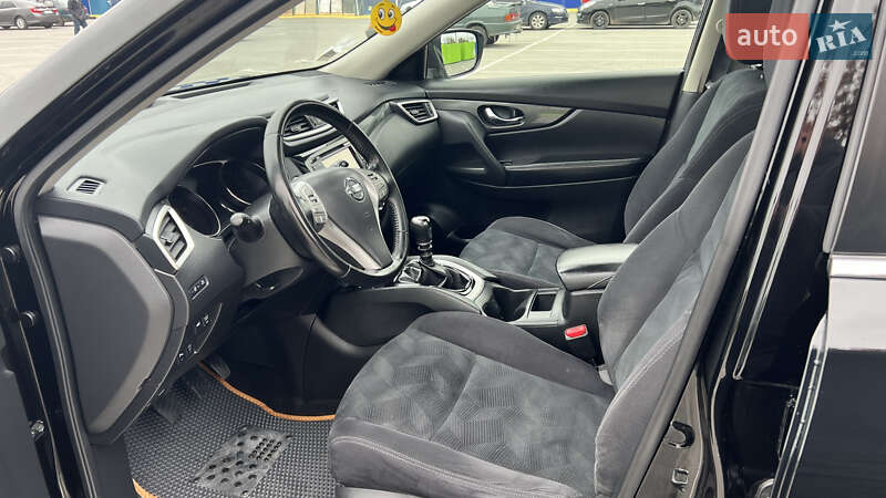 Позашляховик / Кросовер Nissan X-Trail 2016 в Умані фото 22 Позашляховик / Кросовер Nissan X-Trail 2016 в Умані