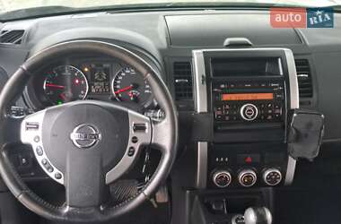 Внедорожник / Кроссовер Nissan X-Trail 2012 в 