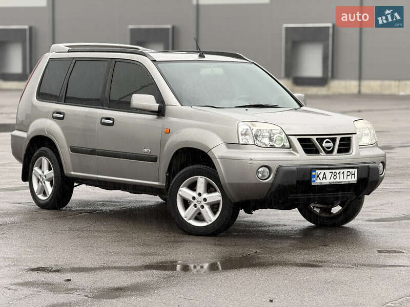 Внедорожник / Кроссовер Nissan X-Trail 2003 в Киеве фото 2 Внедорожник / Кроссовер Nissan X-Trail 2003 в Киеве