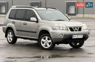 Позашляховик / Кросовер Nissan X-Trail 2003 в 
