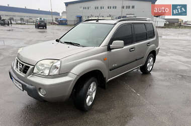 Позашляховик / Кросовер Nissan X-Trail 2003 в 