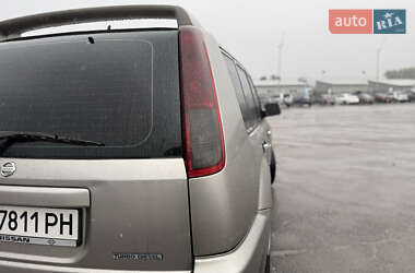 Позашляховик / Кросовер Nissan X-Trail 2003 в 
