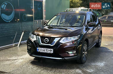 Внедорожник / Кроссовер Nissan X-Trail 2017 в Ирпене