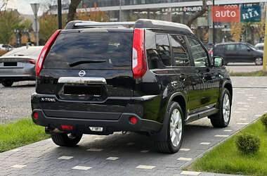 Внедорожник / Кроссовер Nissan X-Trail 2012 в 