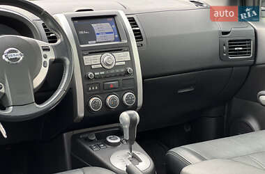 Внедорожник / Кроссовер Nissan X-Trail 2012 в 