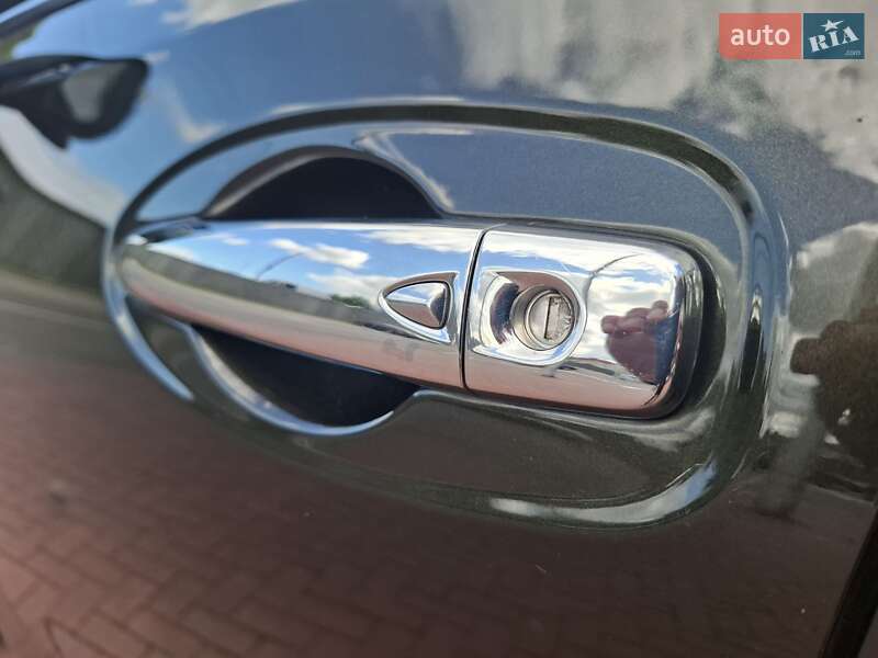 Позашляховик / Кросовер Nissan X-Trail 2016 в Луцьку